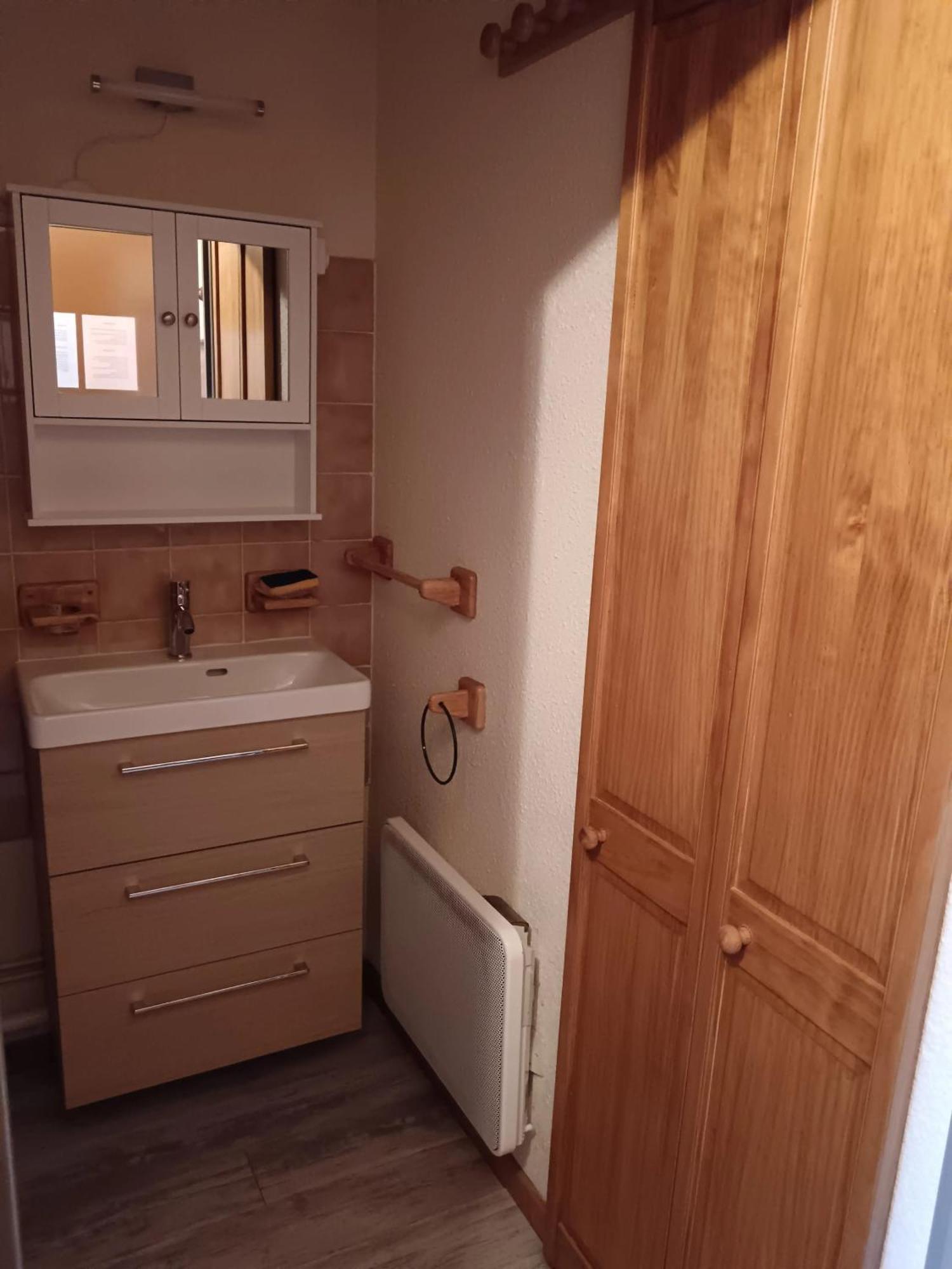 Appartement Confortable Avec Vue Sur La Montagne Notre-Dame-de-Bellecombe Exteriör bild